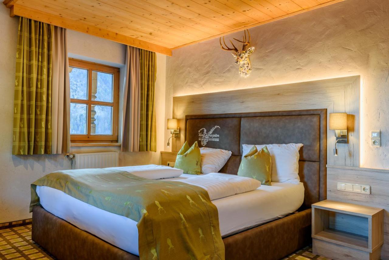 Vier Jahreszeiten Wellnessresort Achensee Маурах Екстер'єр фото